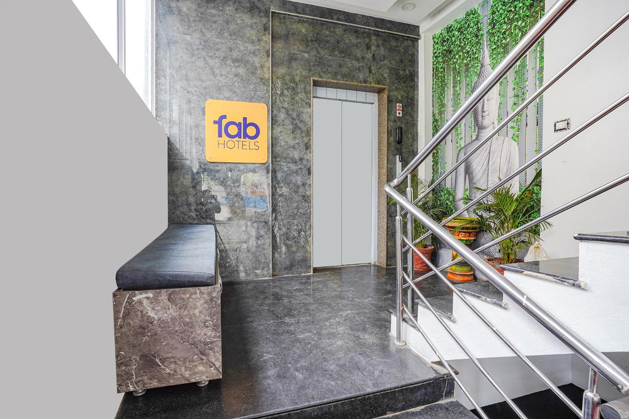 Fabhotel Rlv Green Palace - Nr Kengeri Satellite Town Bangalore Extérieur photo
