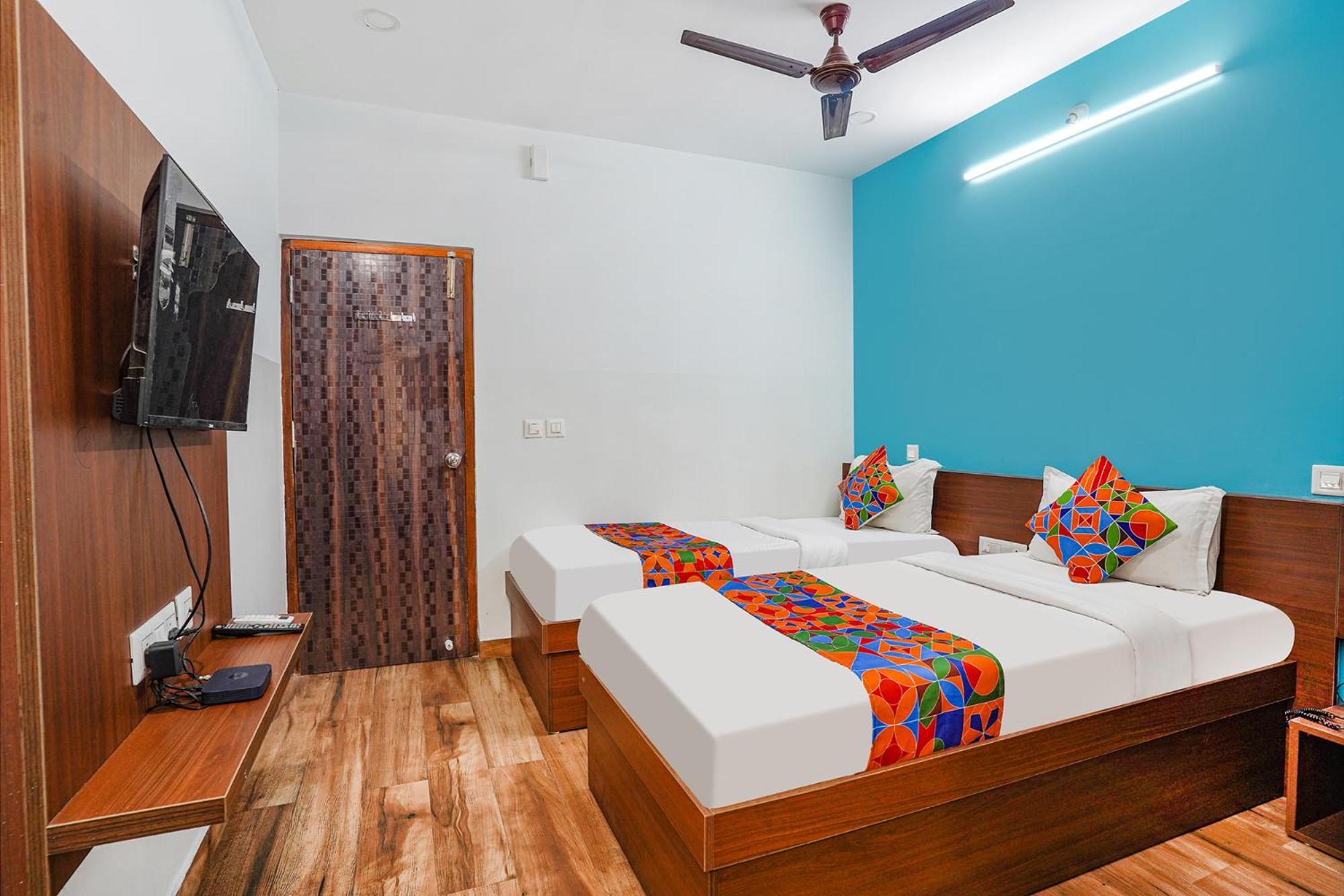Fabhotel Rlv Green Palace - Nr Kengeri Satellite Town Bangalore Extérieur photo