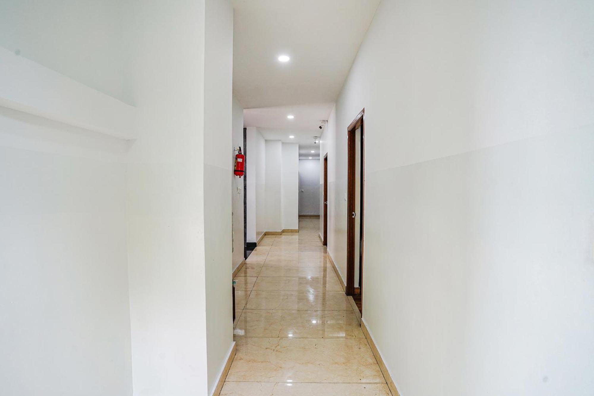 Fabhotel Rlv Green Palace - Nr Kengeri Satellite Town Bangalore Extérieur photo
